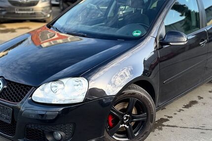 VW Golf 180.000 km 2.000 &euro; Metzingen 72555