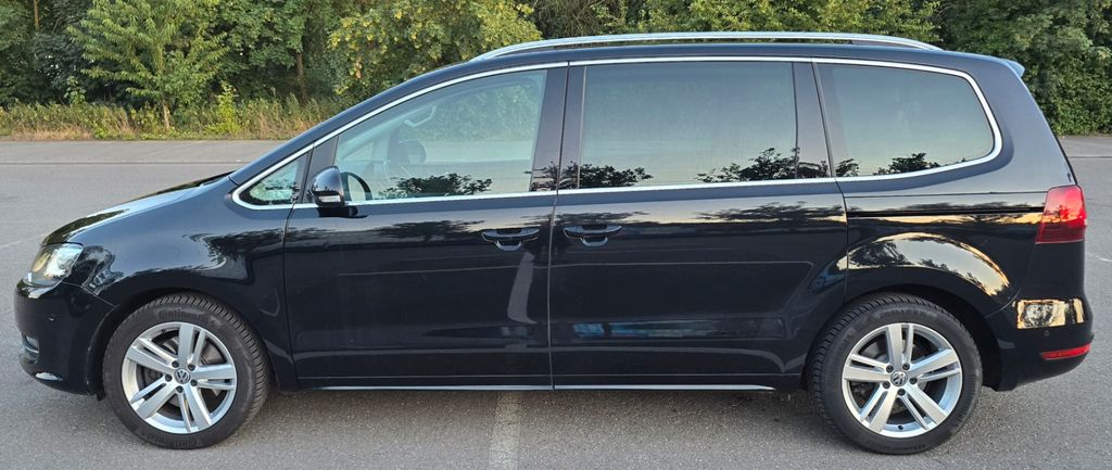 VW Sharan 117.800 km 30.900 &euro; Sindelfingen 71065