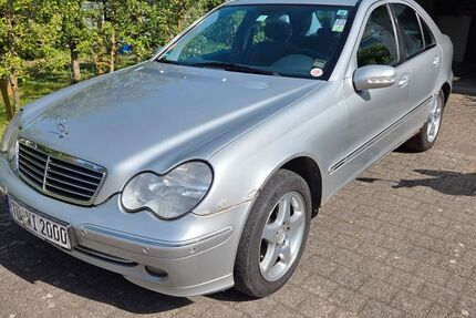 Mercedes-Benz C 220 223.000 km 2.200 &euro; Nellingsheim 72149
