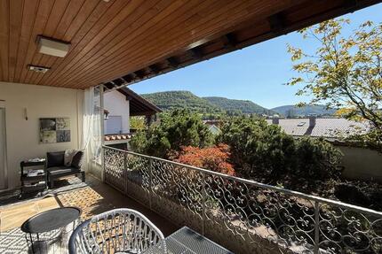 Wohnung Eningen unter Achalm - 5.5 Zimmer, 220 m&sup2;, 1.950&euro; | Angebot:24994536