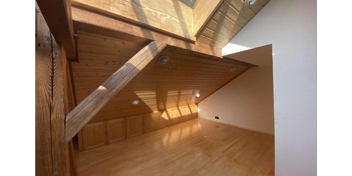 Maisonettenwohnung Tübingen - 3 Zimmer, 70 m&sup2;, 1.100&euro; | Angebot:25945570