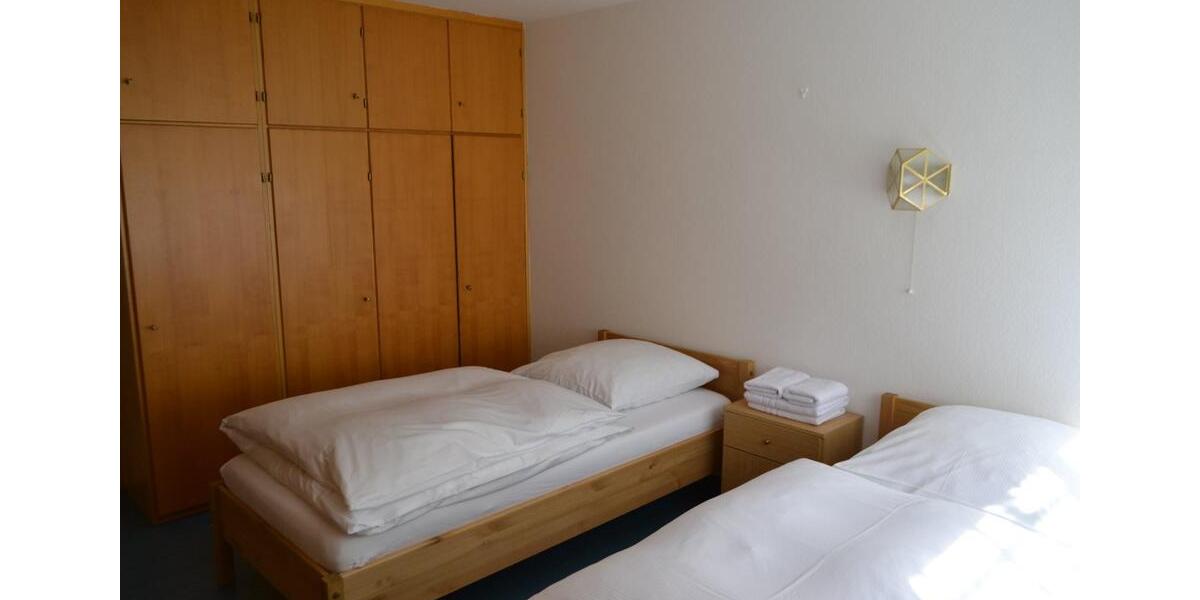 Etagenwohnung Bad Urach - 3 Zimmer, 76 m&sup2;, 1.000&euro; | Angebot:24571985