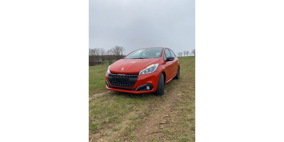 Peugeot 208 35.000 km 7.250 &euro; Mehrstetten 72537