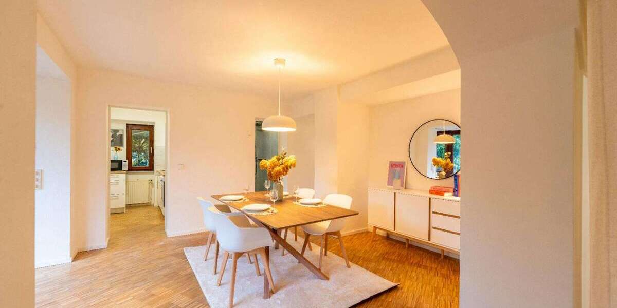 Zimmer Esslingen Innenstadt - 1 Zimmer, 1.350&euro; | Angebot:25528727