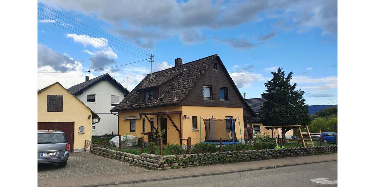 Einfamilienhaus Hechingen - 5 Zimmer, 143 m&sup2;, 370.000&euro; | Angebot:25962312