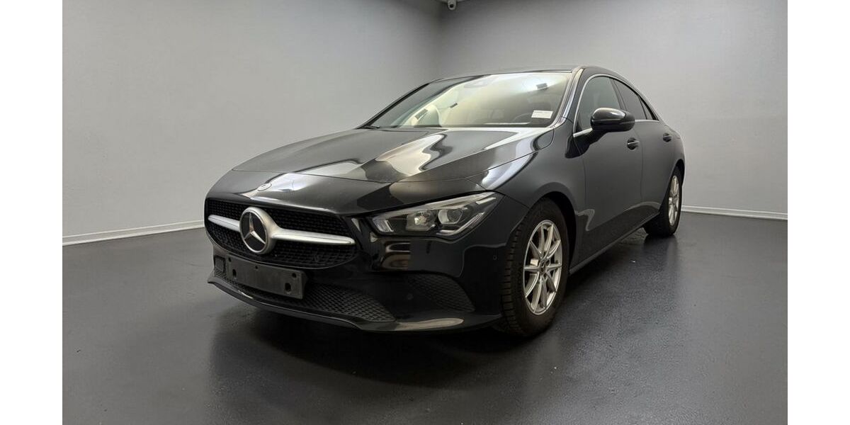 Mercedes-Benz CLA 200 145.000 km 22.999 &euro; Reutlingen / Mittelstadt 72766