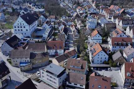 Haus Neuhausen - 1 Zimmer, 422 m&sup2;, 2.150.000&euro; | Angebot:26049756