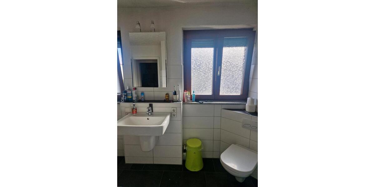 Doppelhaushälfte Nufringen - 6 Zimmer, 145 m&sup2;, 590.000&euro; | Angebot:26044573