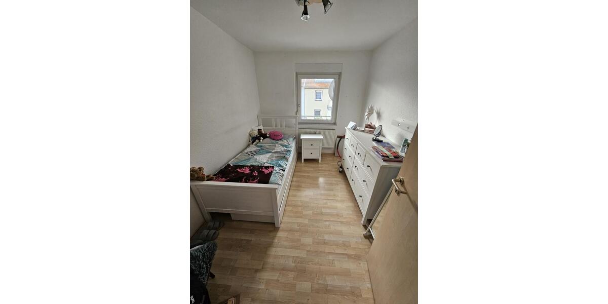 Etagenwohnung Bondorf - 4 Zimmer, 70 m&sup2;, 790&euro; | Angebot:25374986