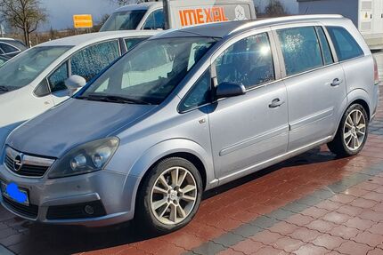 Opel Zafira 249.000 km 2.200 &euro; Gäufelden 71126