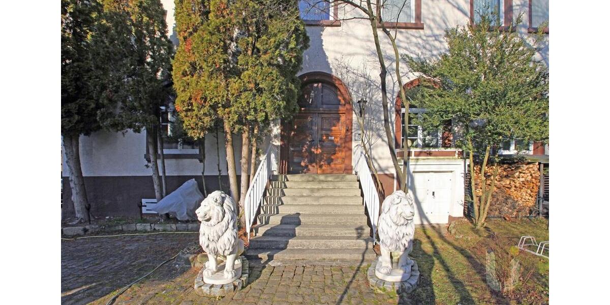 Maisonettenwohnung Nürtingen - 4.5 Zimmer, 165 m&sup2;, 1.510&euro; | Angebot:24751970