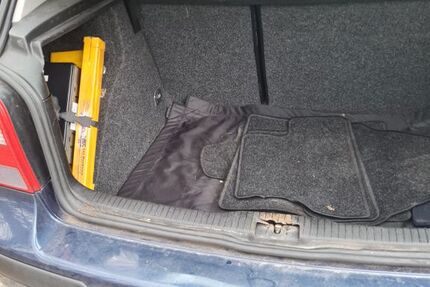 VW Golf 220.000 km 750 &euro; Reutlingen 72770