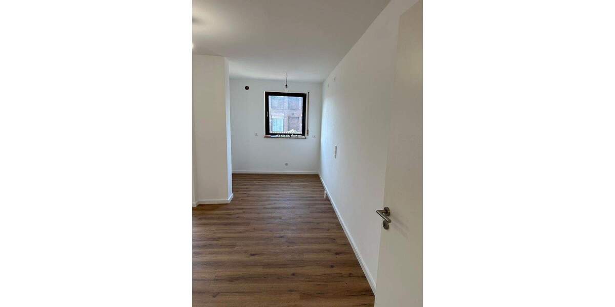 Terrassenwohnung Esslingen-Oberesslingen Oberesslingen - 2 Zimmer, 68 m&sup2;, 269.000&euro; | Angebot:25836846