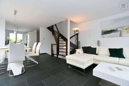 Haus Ostfildern - 4.5 Zimmer, 162 m&sup2;, 3.390&euro; | Angebot:26691393