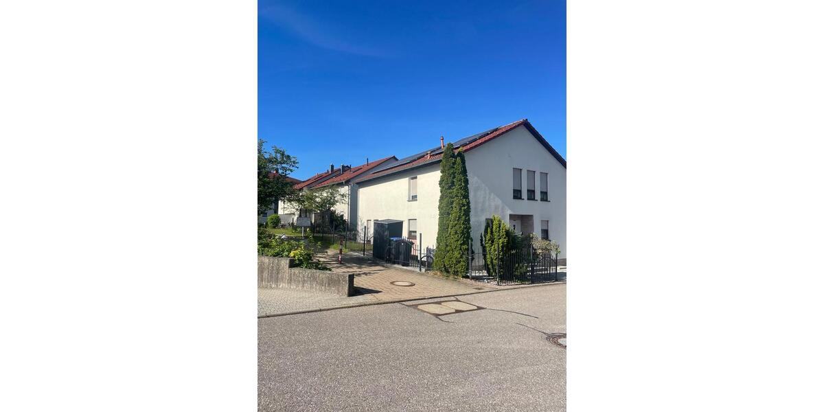 Einfamilienhaus Münsingen - 6 Zimmer, 160 m&sup2;, 2.290&euro; | Angebot:27620331
