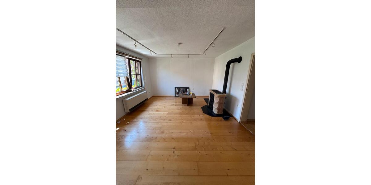 Einfamilienhaus Rottenburg am Neckar - 4 Zimmer, 100 m&sup2;, 1.000&euro; | Angebot:27620203