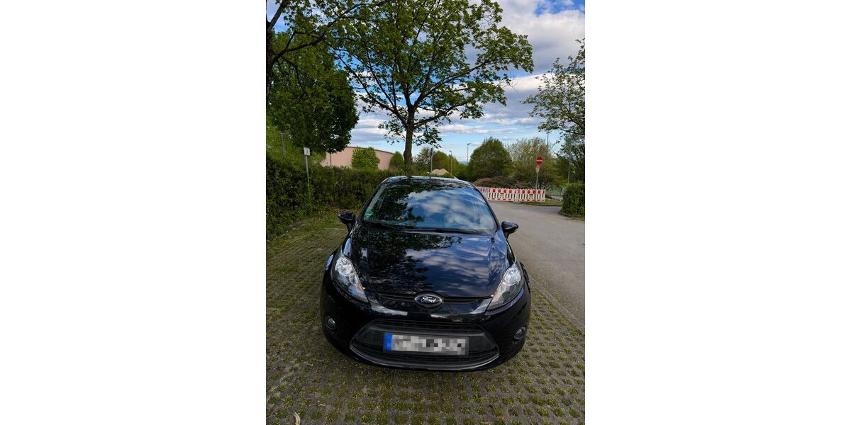 Ford Fiesta 150.407 km 4.800 &euro; Köngen 73257