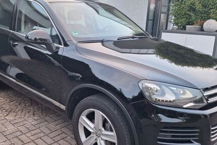 VW Touareg 158.300 km 15.400 &euro; Neckartenzlingen 72654
