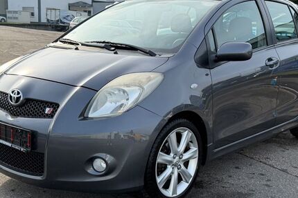 Toyota Yaris 148.000 km 3.450 &euro; Wendlingen 73240