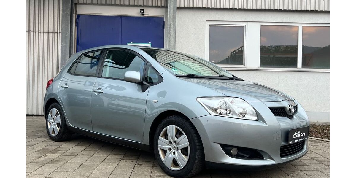 Toyota Auris 175.000 km 3.490 &euro; Lichtenstein Unterhausen 72805