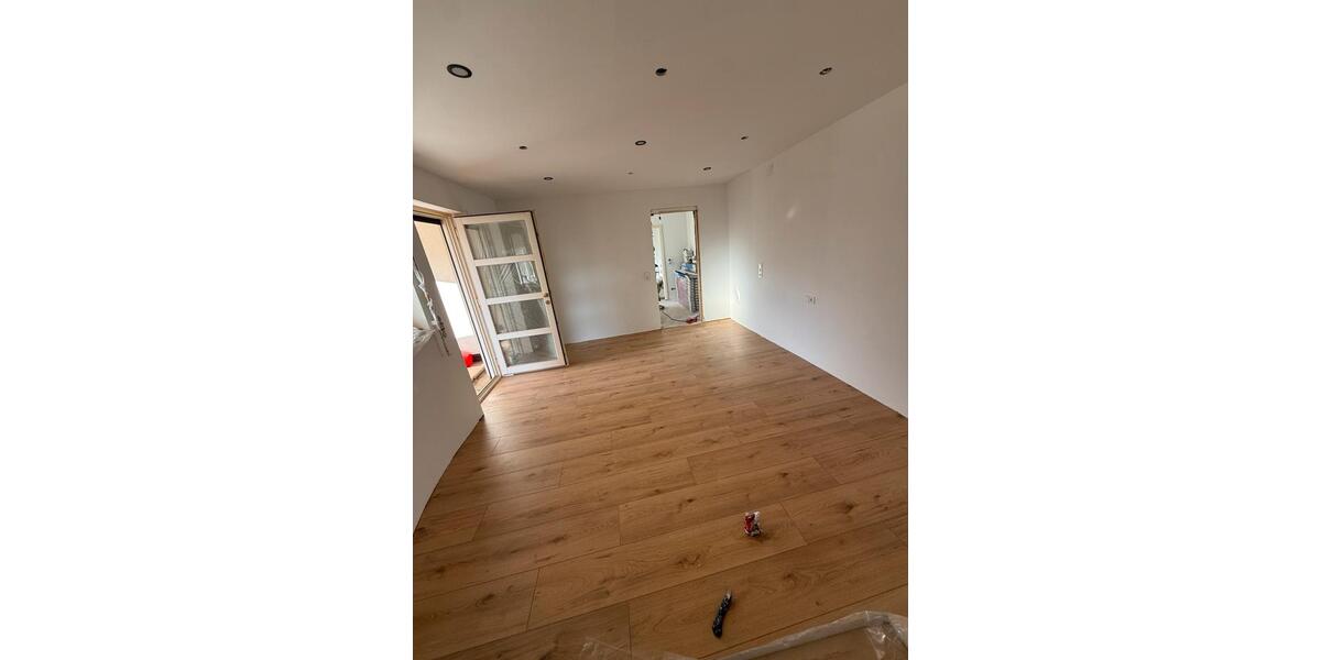 Erdgeschoßwohnung Reutlingen Sondelfingen - 4 Zimmer, 113 m&sup2;, 1.790&euro; | Angebot:25334976