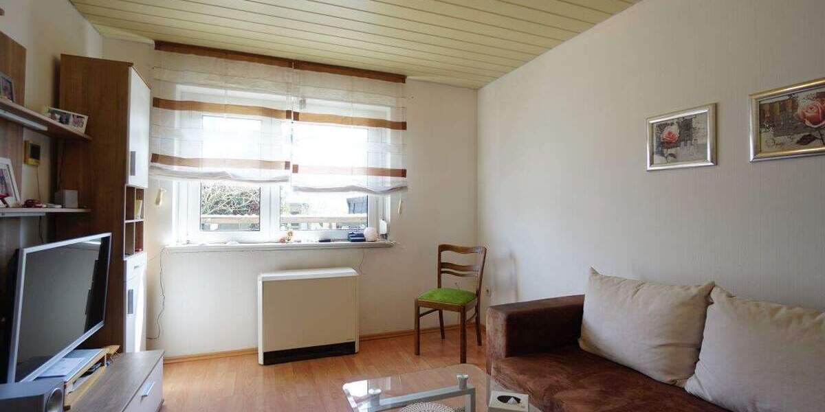 Reihenmittelhaus Reutlingen Römerschanze - 4 Zimmer, 86 m&sup2;, 265.000&euro; | Angebot:25915986