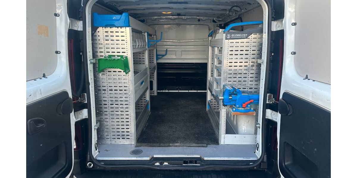 Opel Vivaro 41.879 km 15.600 &euro; Sindelfingen 71065