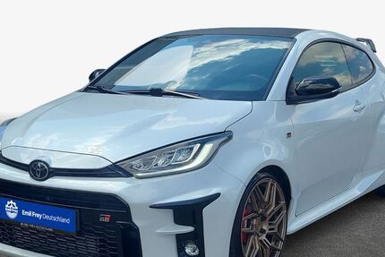 Toyota Yaris 52.900 km 32.480 &euro; Reutlingen 72766