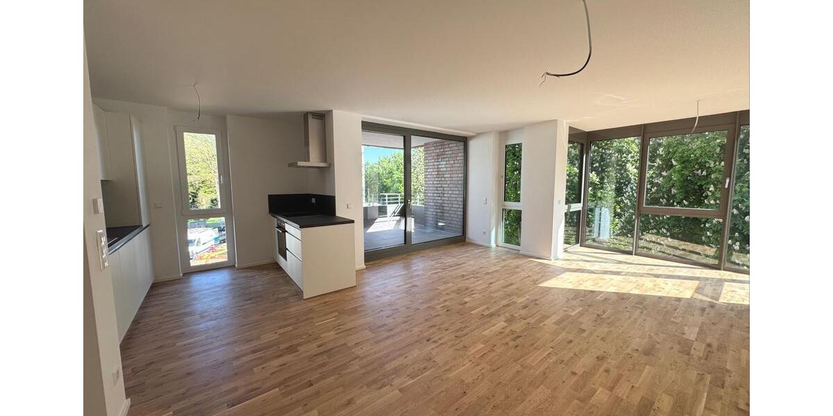 Etagenwohnung Nürtingen - 4 Zimmer, 110 m&sup2;, 1.845&euro; | Angebot:25972049