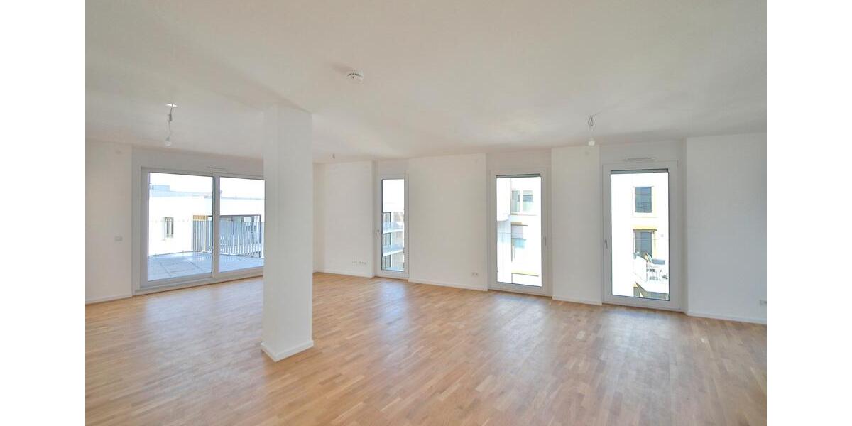 Etagenwohnung Böblingen - 4 Zimmer, 154 m&sup2;, 2.711&euro; | Angebot:25783085