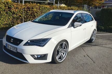 Seat Leon 152.000 km 10.800 &euro; Altdorf 71155