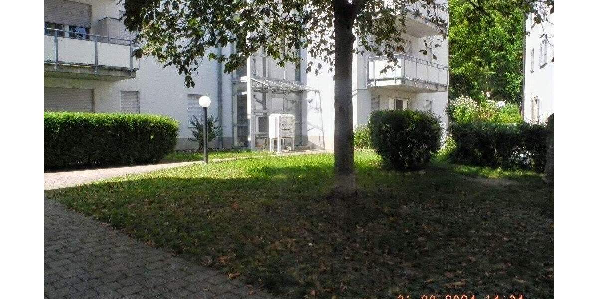 Etagenwohnung Bad Urach - 3 Zimmer, 85 m&sup2;, 215.000&euro; | Angebot:25686261