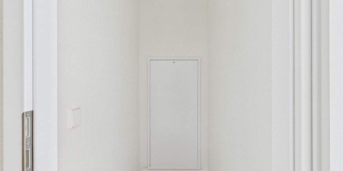 Etagenwohnung Sindelfingen Ost - 2 Zimmer, 67 m&sup2;, 1.350&euro; | Angebot:25671739