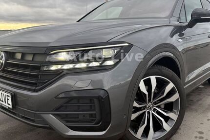 VW Touareg 138.370 km 48.990 &euro; Böblingen/Stuttgart 71034