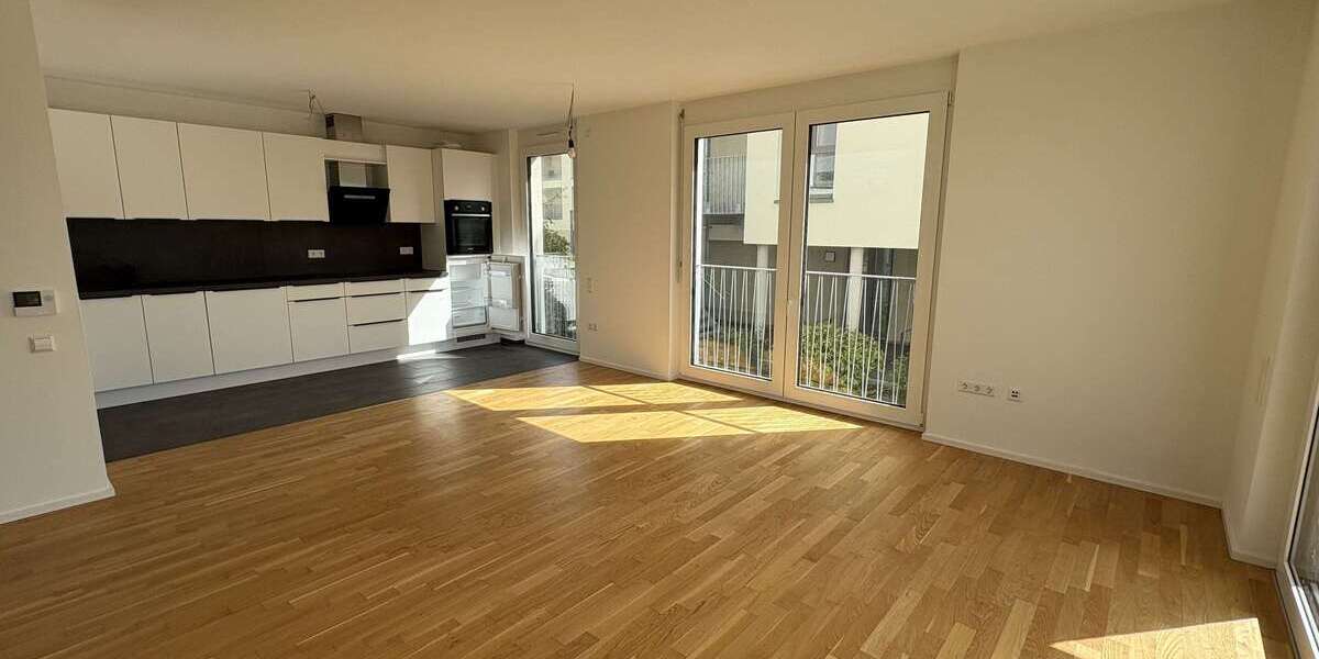 Etagenwohnung Rottenburg - 2 Zimmer, 84 m&sup2;, 1.121&euro; | Angebot:25193816