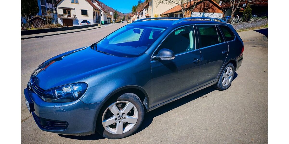 VW Golf 214.000 km 4.500 &euro; Burladingen 72393