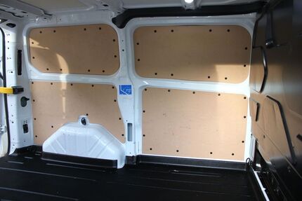Ford Transit Custom 64.800 km 15.500 &euro; Sindelfingen 71065