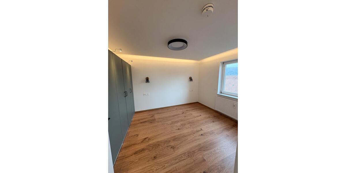 Erdgeschoßwohnung Böblingen - 3 Zimmer, 75 m&sup2;, 1.300&euro; | Angebot:25369043