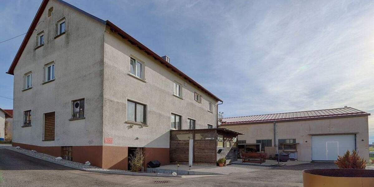 Mehrfamilienhaus, Wohnhaus Sonnenbühl Genkingen - 7 Zimmer, 148 m&sup2;, 690.000&euro; | Angebot:25770991