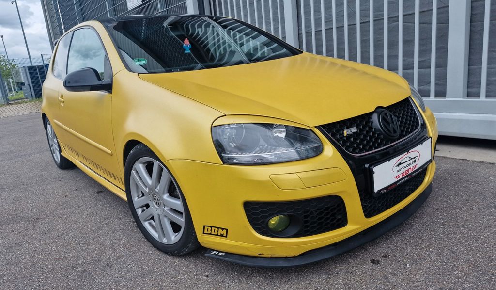 VW Golf 212.000 km 3.990 &euro; Holzgerlingen 71088