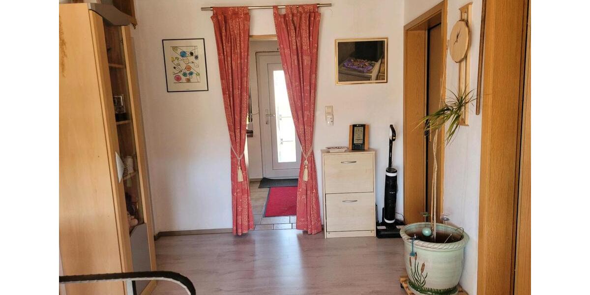 Mehrfamilienhaus, Wohnhaus Bisingen - 8 Zimmer, 202 m&sup2;, 321.000&euro; | Angebot:24801845