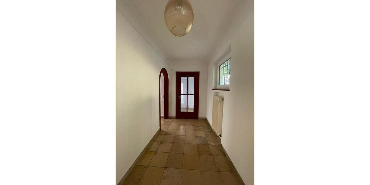 Etagenwohnung Münsingen - 3 Zimmer, 95 m&sup2;, 1.200&euro; | Angebot:26025537