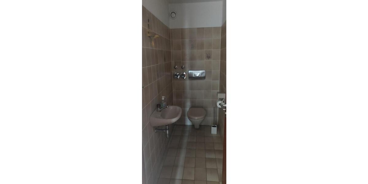 Etagenwohnung Sindelfingen Eichholz - 3.5 Zimmer, 102 m&sup2;, 1.340&euro; | Angebot:25615143