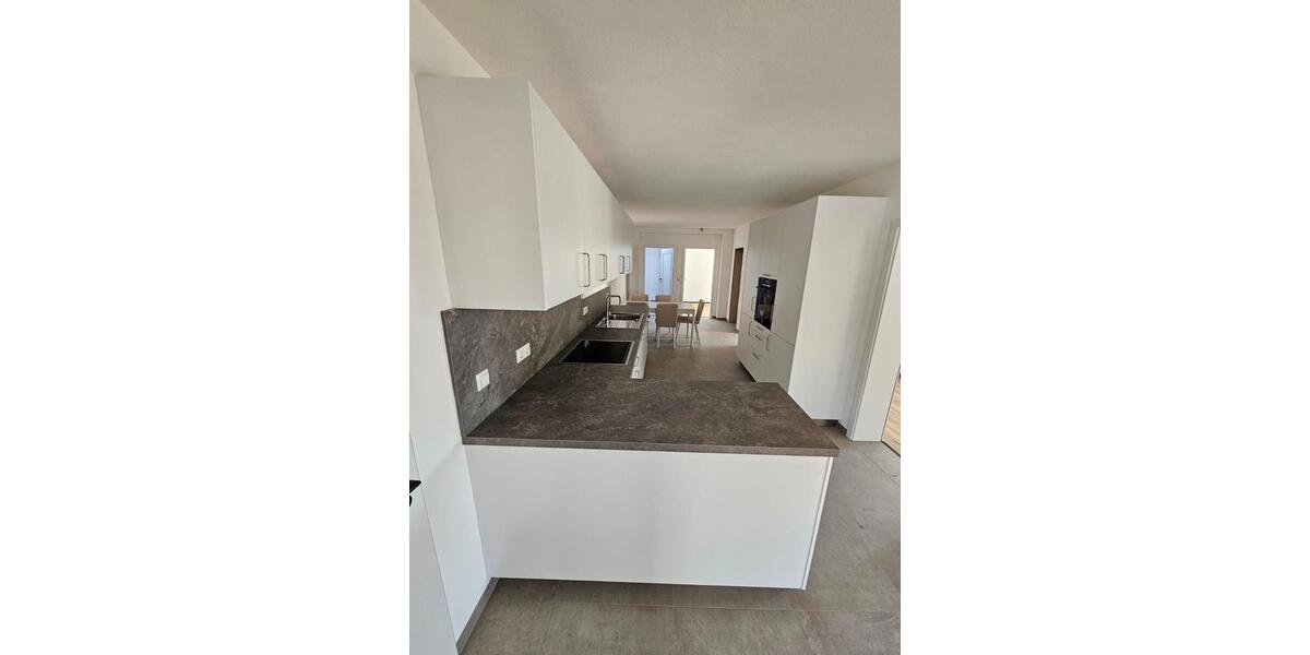 Etagenwohnung Herrenberg - 5 Zimmer, 136 m&sup2;, 530&euro; | Angebot:27600625