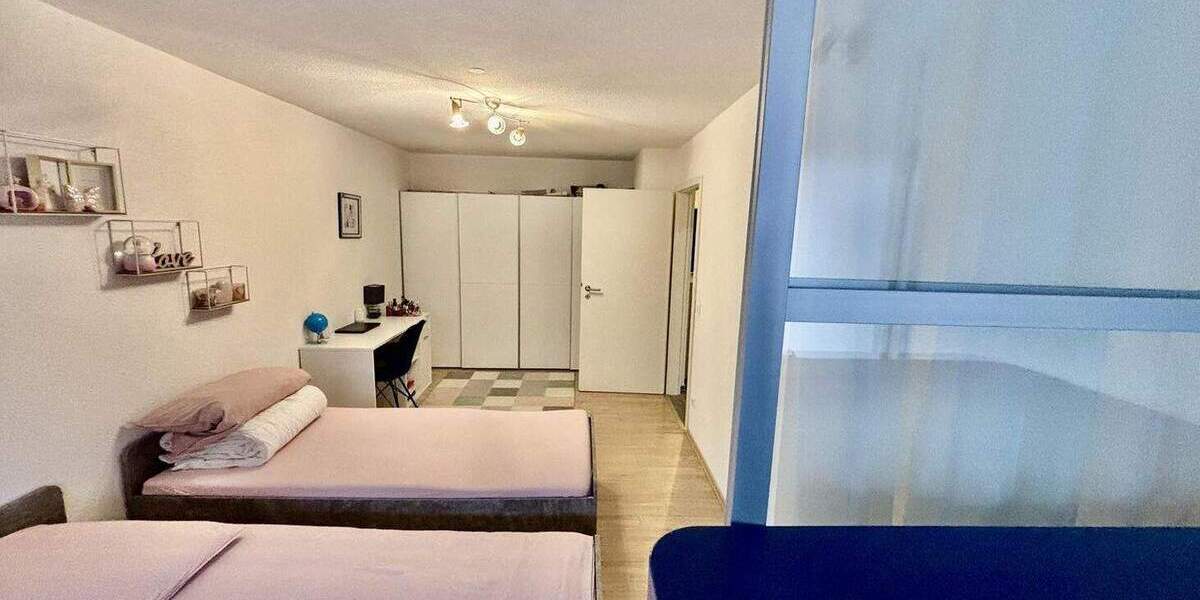 Etagenwohnung Böblingen - 3 Zimmer, 93 m&sup2;, 399.000&euro; | Angebot:25781220