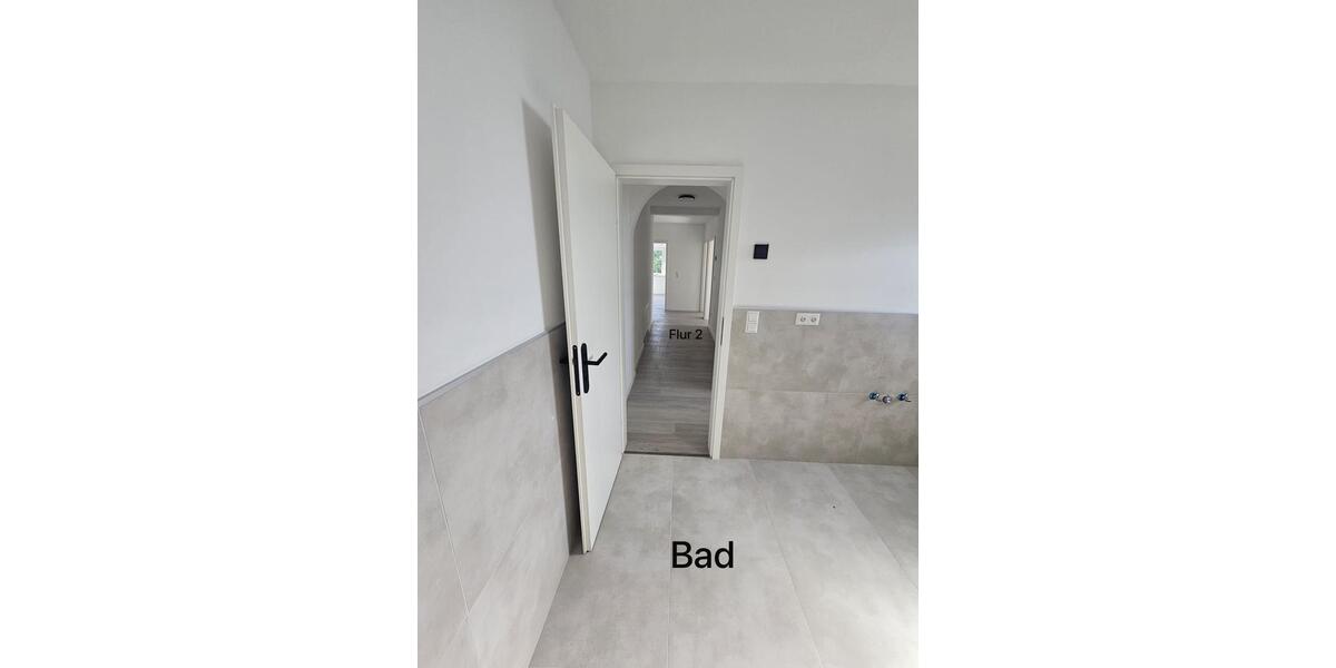 Etagenwohnung Bisingen - 4 Zimmer, 100 m&sup2;, 1.100&euro; | Angebot:27564820