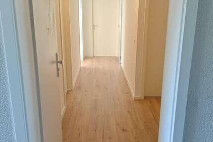 Wohnung Böblingen Böblingen (Stadt) - 3.5 Zimmer, 77 m&sup2;, 320.000&euro; | Angebot:25625487