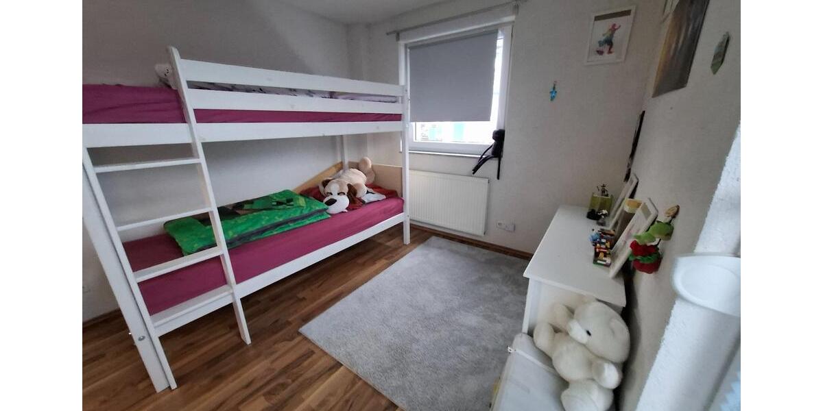 Doppelhaushälfte Wernau (Neckar) - 6.5 Zimmer, 163 m&sup2;, 640.000&euro; | Angebot:25948779