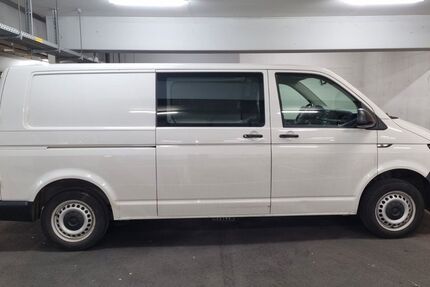 VW T6 Transporter 200.000 km 17.900 &euro; Esslingen am Neckar 73733