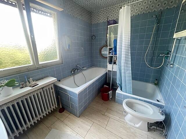 Einfamilienhaus Nürtingen - 5 Zimmer, 180 m&sup2;, 649.000&euro; | Angebot:25696023